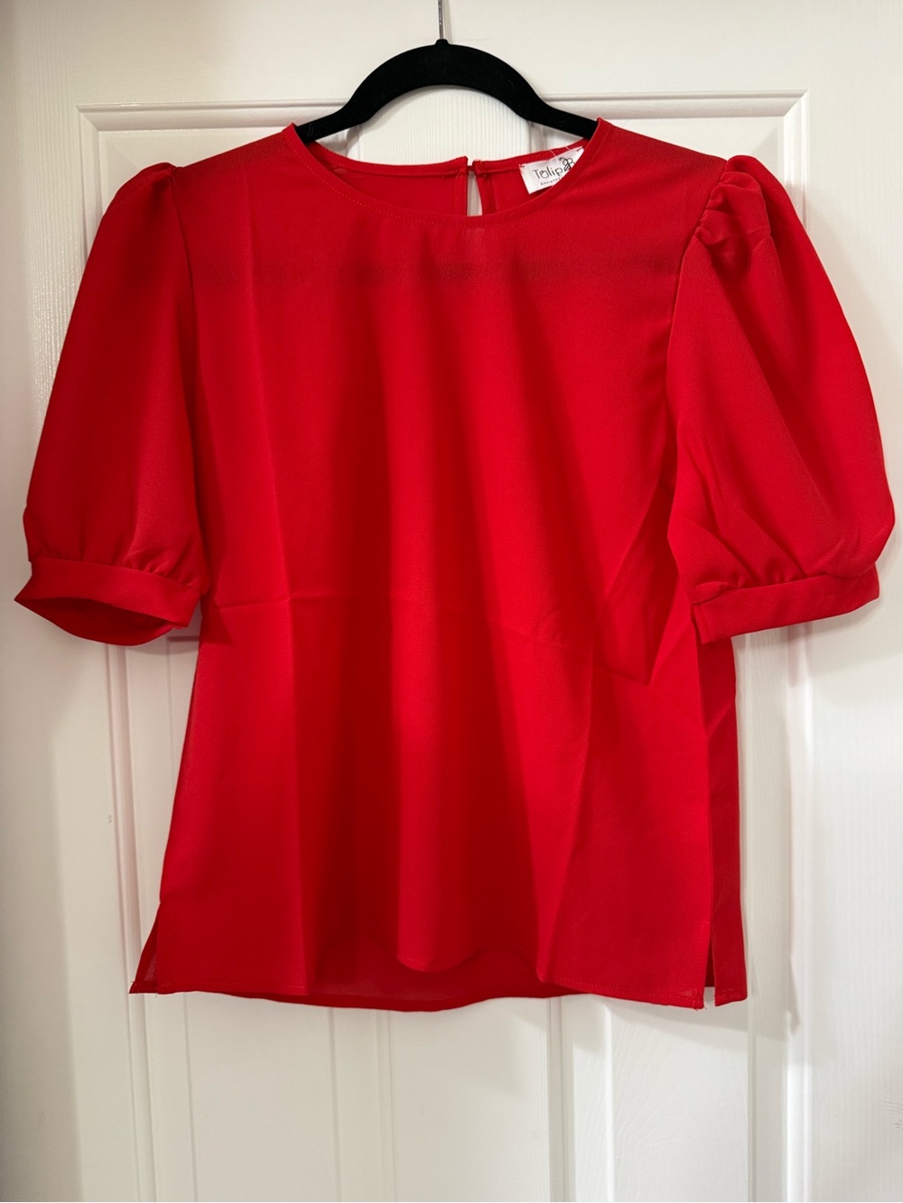Tulip B Basic Red Puff Sleeve Women's Top *NWT*